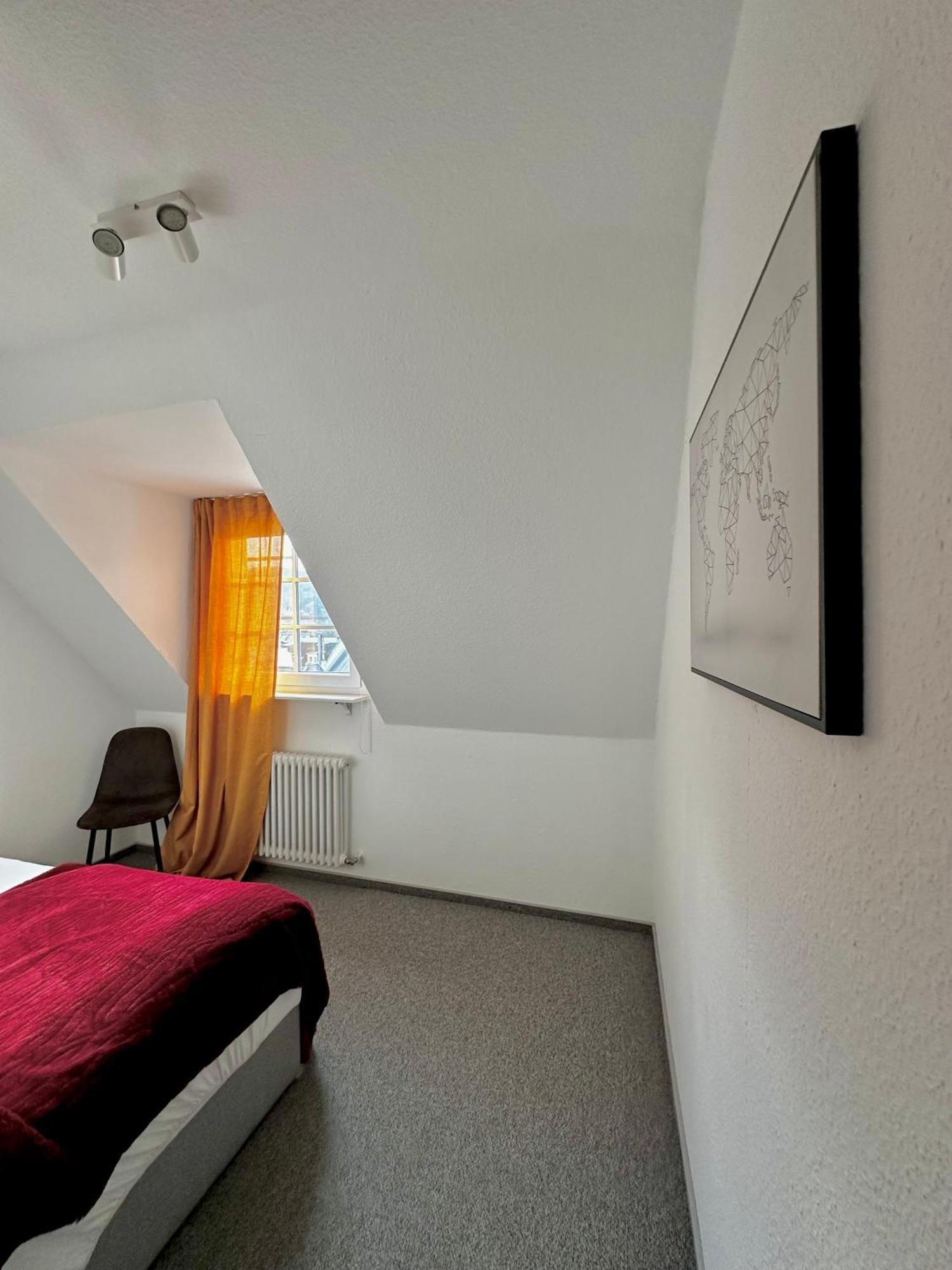 Hirsch Appartements Baden-Baden Exterior foto