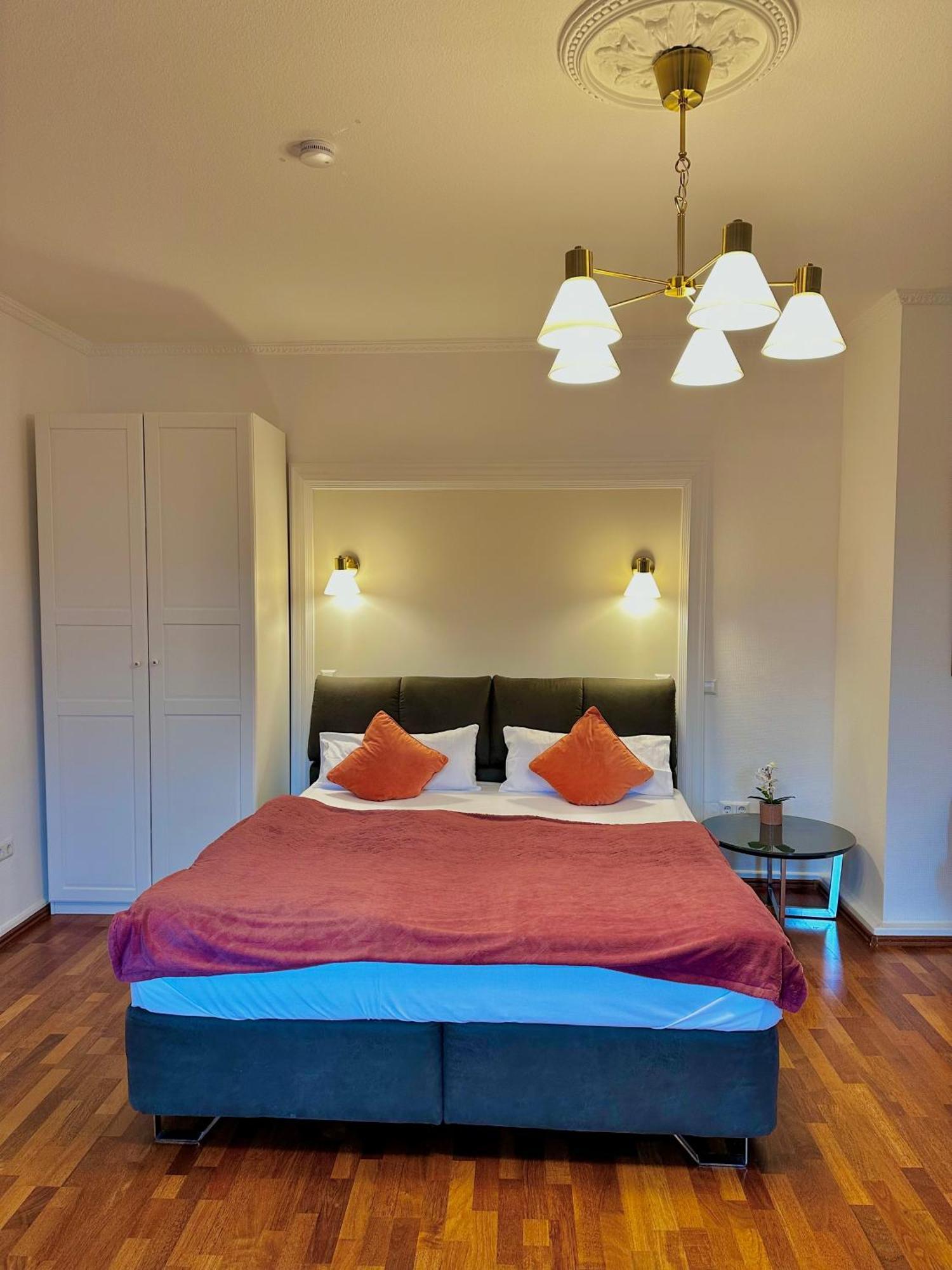 Hirsch Appartements Baden-Baden Exterior foto